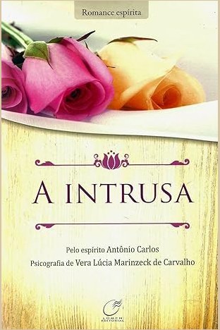 Capa de A INTRUSA